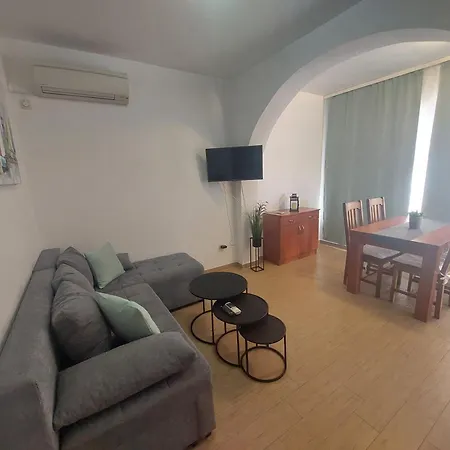 Gemuetliche Fuer Familien Mit Terrasse Apartment *